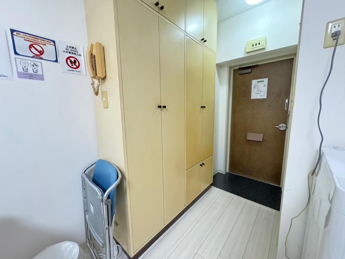 A&c Shin-osaka Higashikuchi 83 Apartemen Osaka